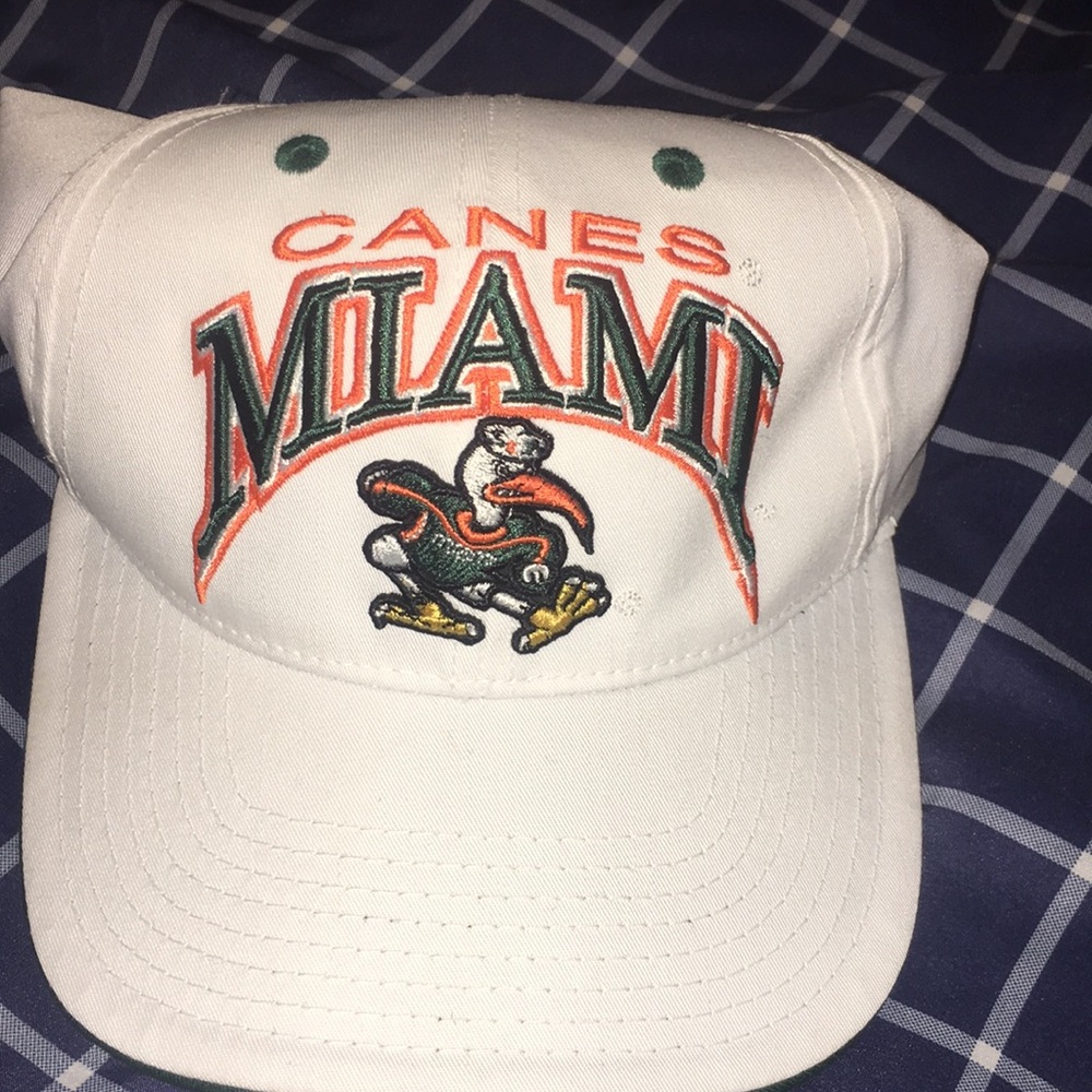 Miami Hurricanes hat